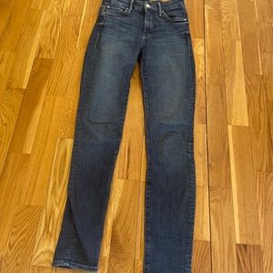 DESIGNER MOTHER high waisted looker jean